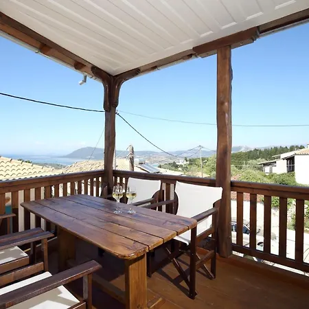 فيلة Stafilos House Katouna