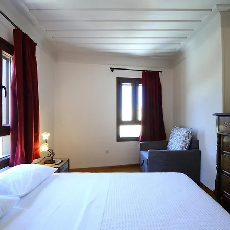 Stafilos House فيلة *